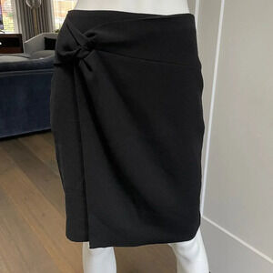 RW&CO. Stretch Lining Classic Polyester Skirt w Faux Knot Detail Black Sz 8